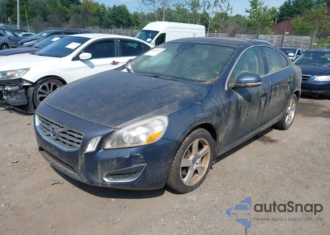 2012 Volvo S60 T5 из США, поврежденный, VIN YV1622FSXC2118665